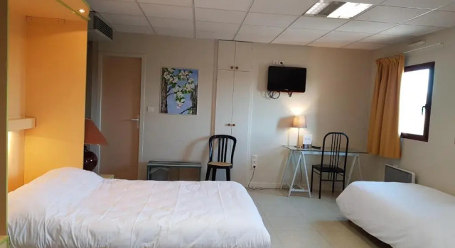 Семейный номер Standard Hôtel Le Bratoria, anciennement Le Saint Vincent
