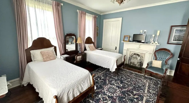 The Wynne House Inn, Rezervasyon Bed and Breakfast Holly Springs Mississippi