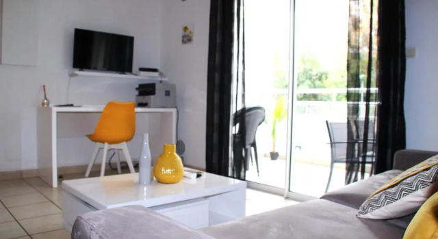 Nouveau ! Studio meublé, moderne, idéalement situé, Prenota Hotel La Possession Saint-Denis