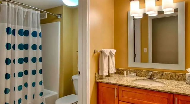 Четырёхместный люкс с 2 комнатами TownePlace Suites by Marriott Raleigh Cary-Weston Parkway