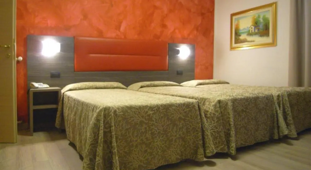 Трёхместный номер Standard Hotel Siena