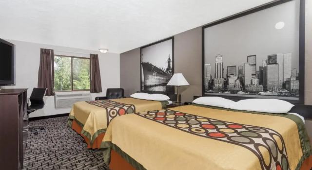 Четырёхместный номер Standard Super 8 by Wyndham Bremerton