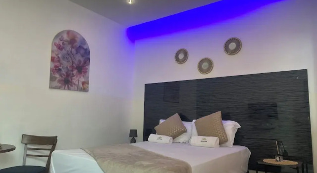 4040 Accomodation, Book Pension Matola Maputo