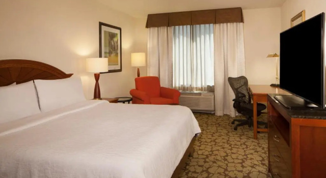 Двухместный номер Hilton Garden Inn Virginia Beach Town Center