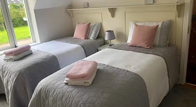 Foxborough Bnb, Забронировать Отель «постель и завтрак» Отели Уэксфорд с парковкой, Парковка