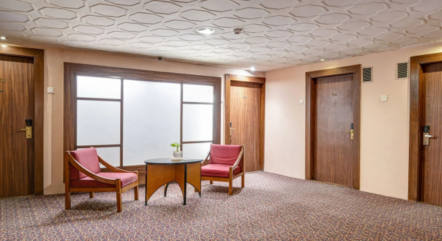 Cama Hotel, Rezerwuj Hotel Hotele w Gujarat ze śniadaniem, Śniadanie