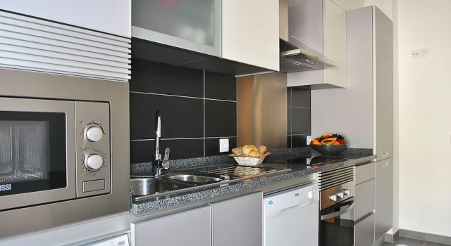 Апартаменты с 2 комнатами с балконом и с видом на бассейн Apartamento Caracas 2