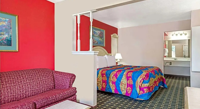 Люкс Days Inn & Suites by Wyndham Osceola AR