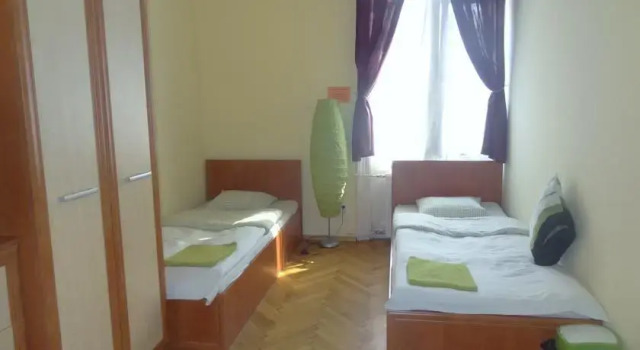 Kates Guesthouse, Varaa Hotelli Budapest Budapest