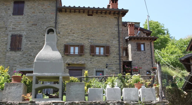 Casa Vacanze Le Antiche Pietre, Prenota Hotel Ortignano Raggiolo Toscana