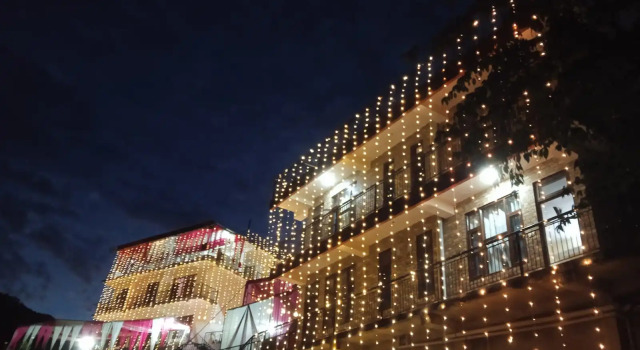Hotel Vibrance Bridge  Valley Resort, Забронировать Курортный отель Отели штата Химачал-Прадеш с завтраком, Завтраки