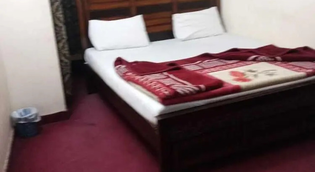Двухместный номер Standard Al-Azam Hotel & Restaurant