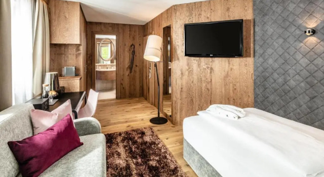 Номер Standard Alpine Luxury SPA Resort Schwarzenstein