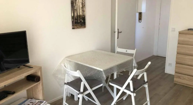 Appartement Arcachon, 2 Pièces, 4 Personnes - Fr-1-319-21, Забронировать Апартаменты/квартира Отели Бассен-д'Аркашон с бассейном, Бассейн