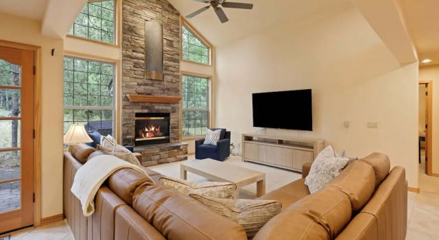 4 Tan Oak, Book Feriehus Sommerhuse i Sunriver, Hytte