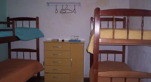 Pousada e Hostel Âncora, Забронировать Хостел Хостелы Флорианополиса, рядом с Пляж Barra da Lagoa Beach, Хостел