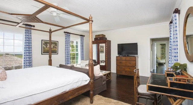 Buccaneer Hill Main House 5 Bedroom Home, Prenota Casa vacanze Hotel a Bahamas Out Islands con parcheggio, Parcheggio