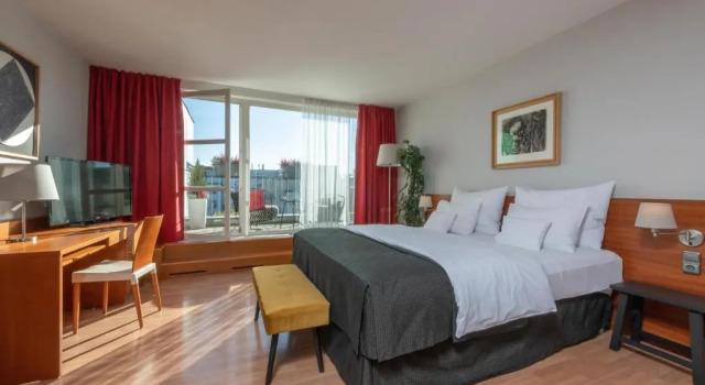 Полулюкс Art Hotel Prague