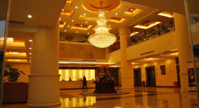 Luzhou Sotelinn Century Hotel, Varaa Hotelli Luzhou Sichuan