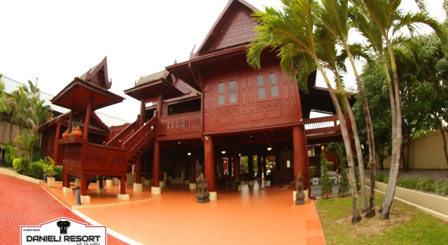 Jaidee Resort, Rezervovat Lázně / Resort Hotely v Central Thailand se snídaní, Snídaně