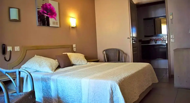Le Maray, Book Hotel Le Grau-du-Roi Camargue