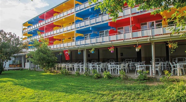 Yaman Resort Hotel, Varaa Lomakeskus Hotellit Marmara-alue pysäköinnillä, Pysäköinti