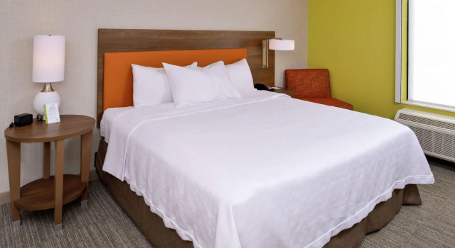 Двухместный люкс Home2 Suites By Hilton Merrillville