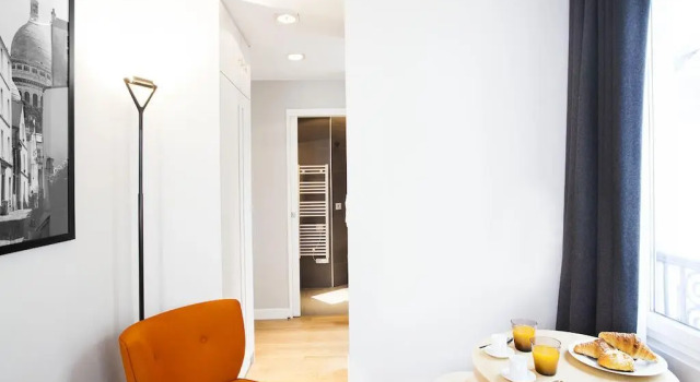 LIVINPARIS - Luxury Flat Notre Dame, Забронировать Отель 4-й округ: Отель-де-Виль Париж, рядом с Станция метро Rambuteau