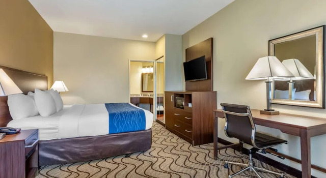 Двухместный номер Standard с красивым видом из окна Comfort Inn & Suites Orange County John Wayne Airport