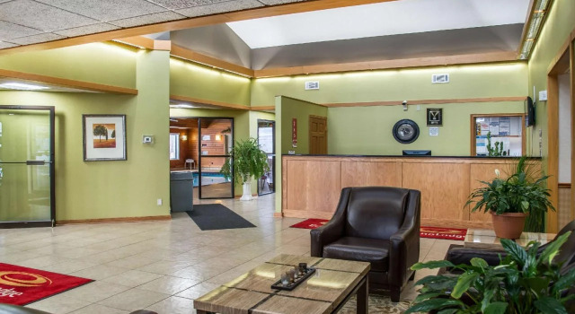 Coratel Inn and Suites By Jasper River Falls, Reserva ahora Hotel River Falls Wisconsin