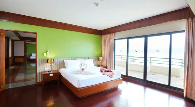 Двухместный номер Superior Garden Sea View Resort