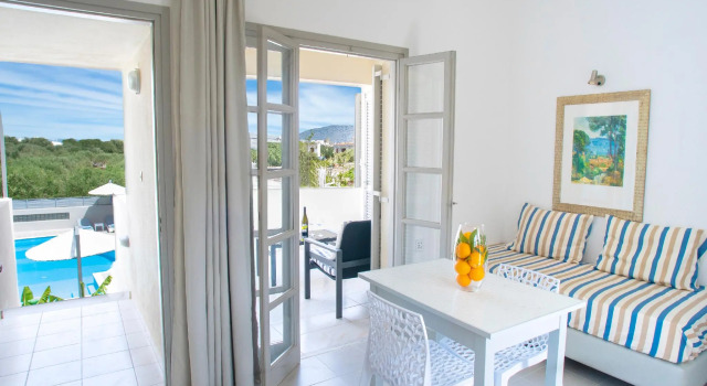 Люкс Elounda Garden Suites Heated Pool