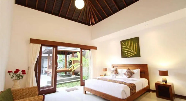 Tanjung Villa, Book Villa Hotels in Mas with Parking, Parking