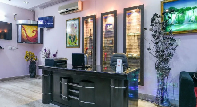 OYO 17017 Mu Stay Guest House