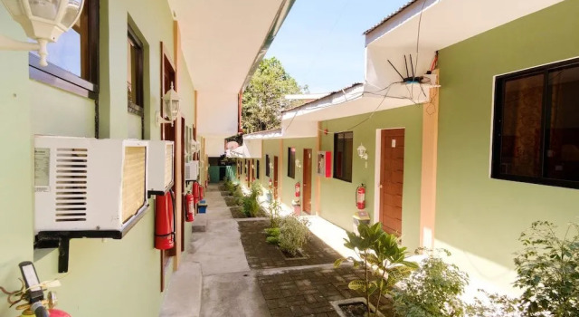 RedDoorz @ Governors Drive Coron