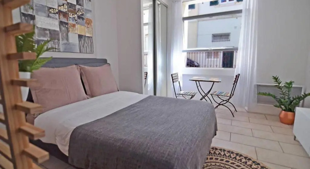 Gascogne, Studio confortable- centre-ville- 5 min de la plage - Wifi, Prenota Appartamento Hotel a Aquitania con parcheggio, Parcheggio