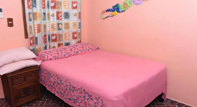 Room in B&B - Cancun Guest House 1