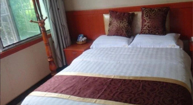 Hongyun Business Hotel