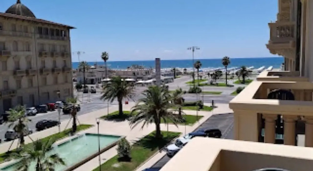 Room-viareggio Live in Top Deco, Book Pension Hoteller i Viareggio med pool, Swimmingpool