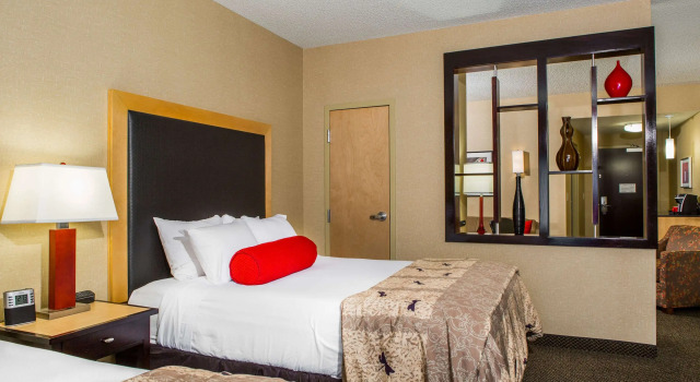 Четырёхместный люкс Cambria Hotel Raleigh-Durham Airport