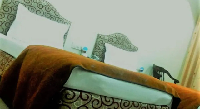The Bodhgaya Guest House, Book Pension Hoteller i Bodh Gaya med morgenmad, Morgenmad