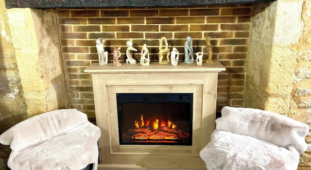 Номер Comfort La Clef des Songes - Maison dHôtes au Calme, au Coeur de Sarlat, 2 minutes à pied de la Cité Médiévale - Climatisation - Petits Déjeuners fait Maison - Parking gratuit - Option Spa et Massages - Piscine de Saison à 400m