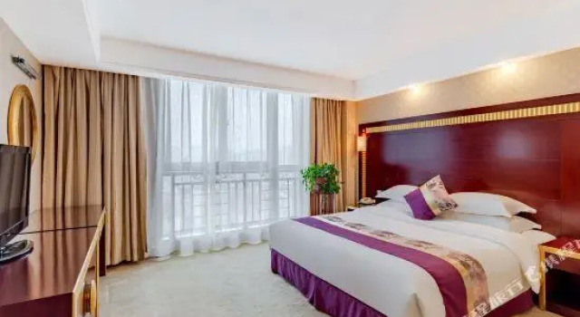 Angang Huiyuan Hotel, Prenota Hotel Hotel a Anhui con parcheggio, Parcheggio