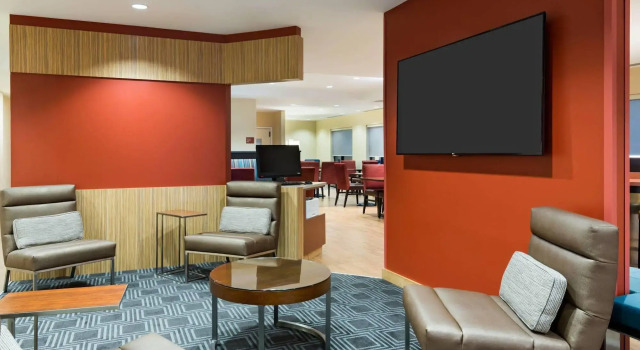 TownePlace Suites Latham Albany Airport, Rezerwuj Hotel Latham Hudson Valley