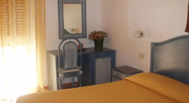 Hotel Costa DOro, Забронировать Отель Торре-Ово Саленто