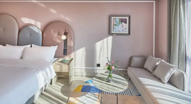Двухместный номер Deluxe Mercure Yiwu International Trade City