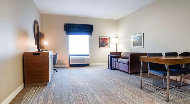 Люкс с 2 комнатами Hampton Inn Baton Rouge - Denham Springs