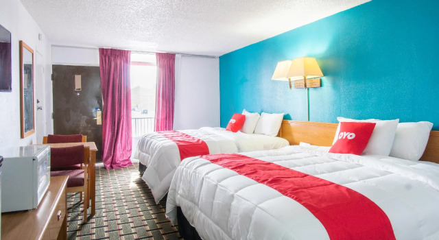 Четырёхместный номер Standard OYO Hotel Hutchinson West 4th Ave