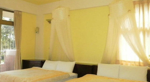 Flora Rexort Guesthouse