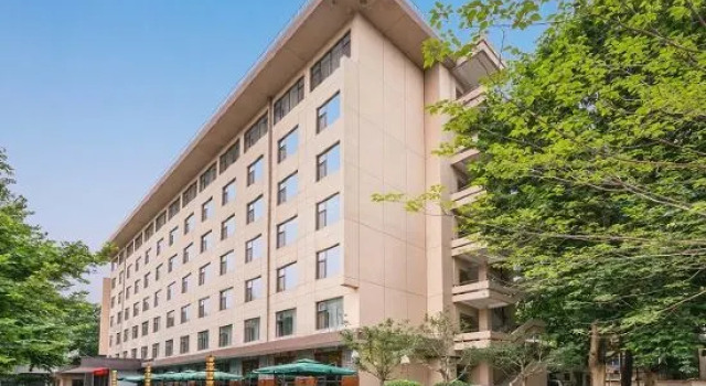 Xi'an  Mantic   Holiday  Hotel, Boek Hotel Hotels in Shaanxi met parkeren, Parkeren